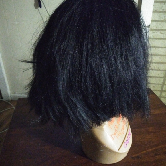 Black Synthetic Wig - Picture 2 of 3